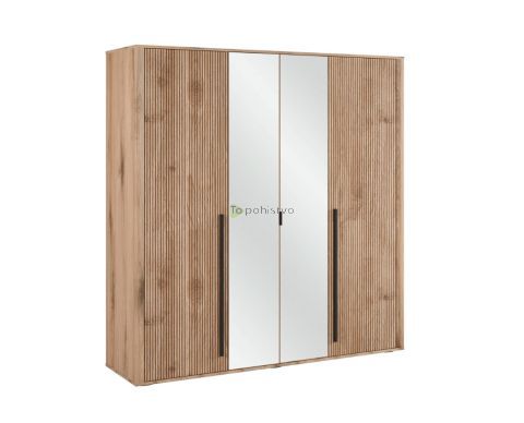 Omara Malaga z ogledalom